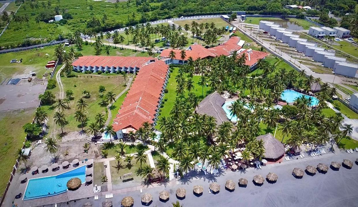 Hotel Tesoro Beach San Luis La Herradura Екстериор снимка