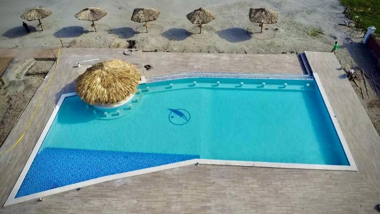 Hotel Tesoro Beach San Luis La Herradura Екстериор снимка